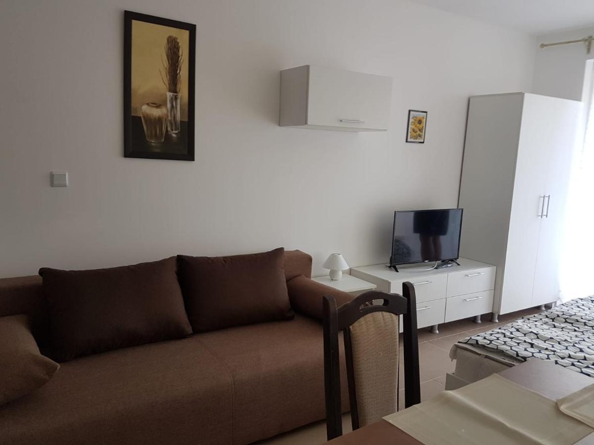 Iglika Apartment